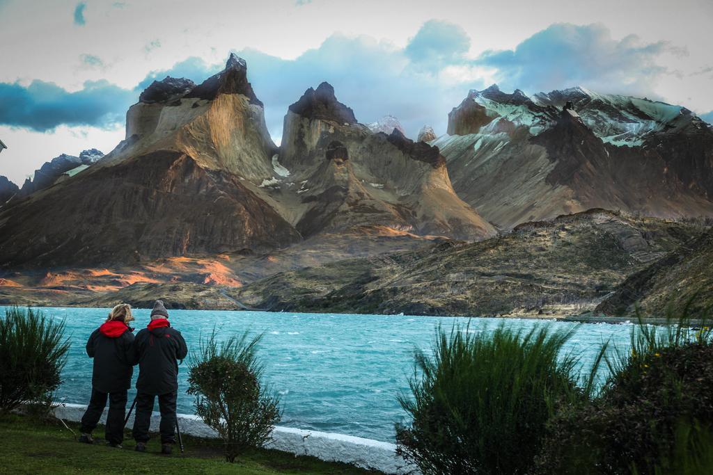 Hosteria Pehoe Torres del Paine National Park Eksteriør billede