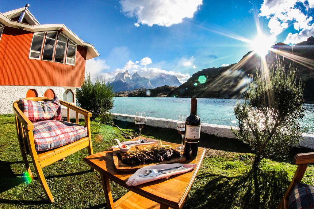 Hosteria Pehoe Torres del Paine National Park Eksteriør billede